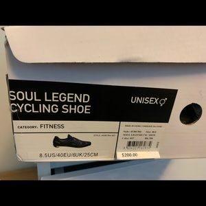 Soul Cycle Legend Cycling Shoe NWT and original packaging